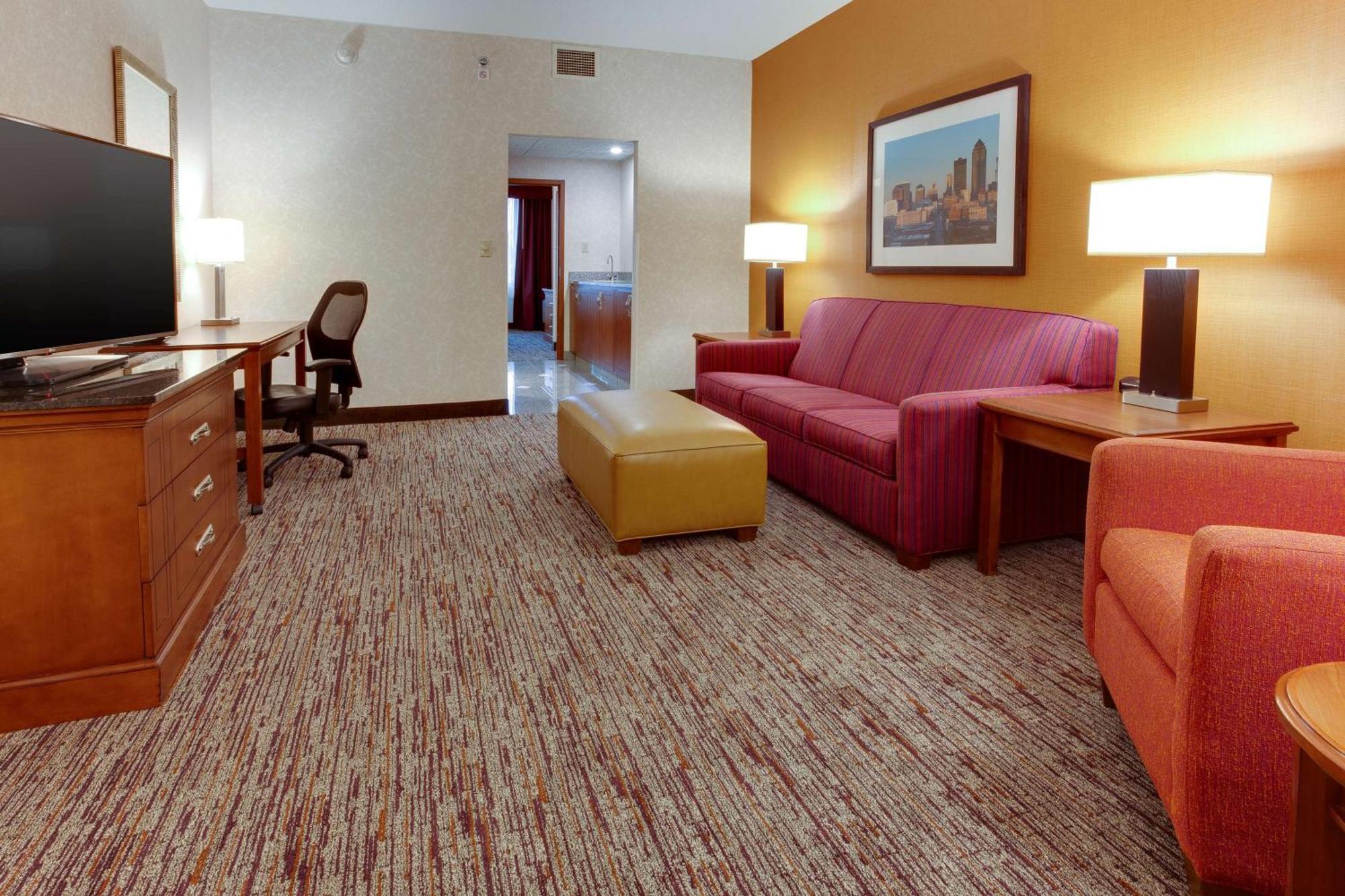 Drury Inn & Suites West Des Moines Exterior photo